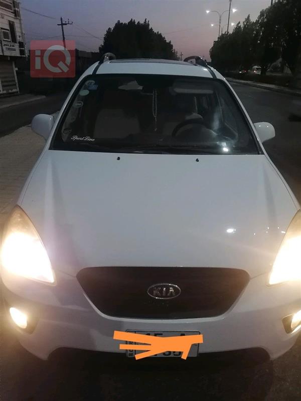 Kia Carens 2009 for sale in Iraq - Ramadi